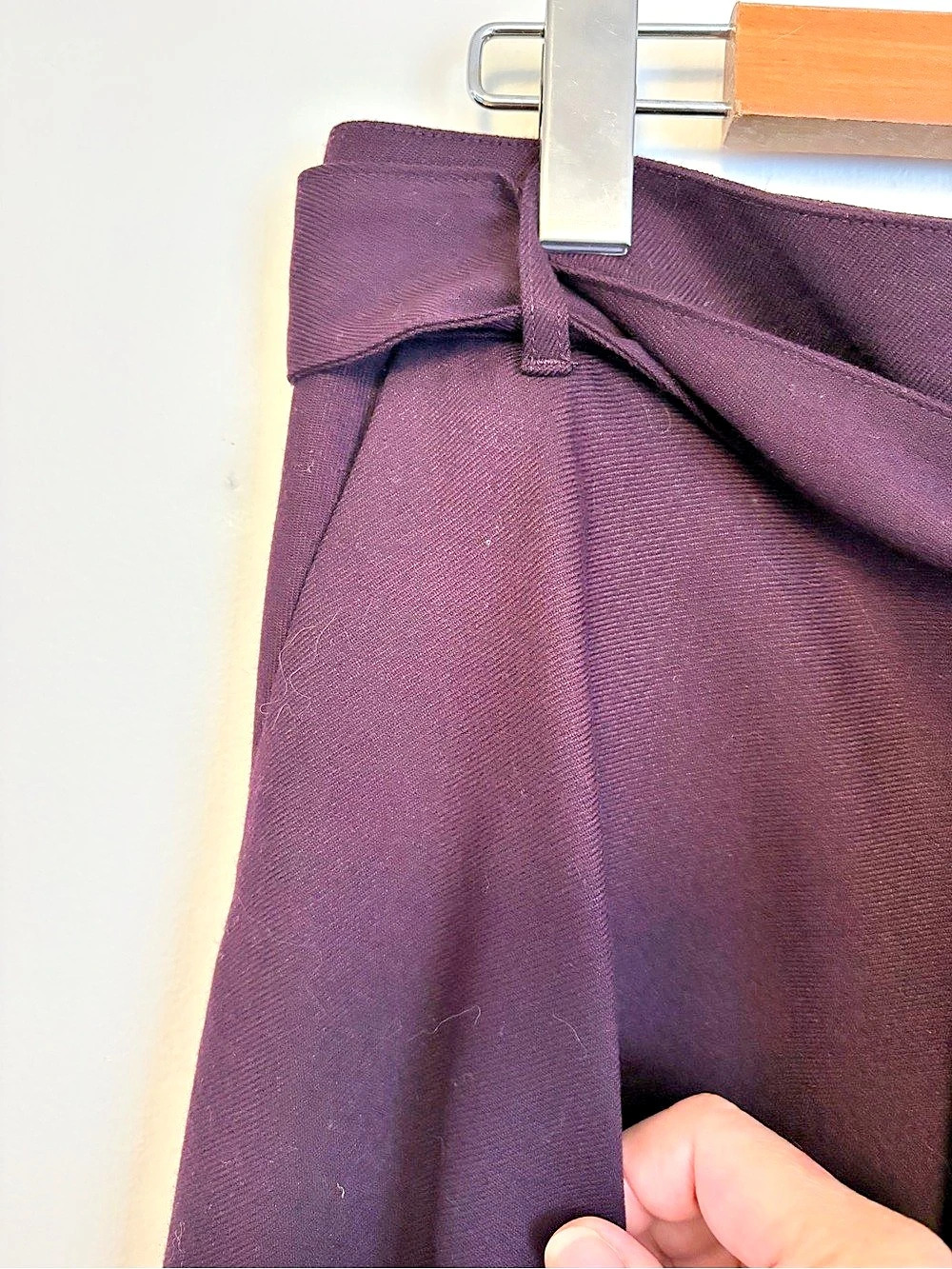 RW&CO. Midi Tie Waist Skirt in Plum Size 6 Like New - Picture 6 of 9